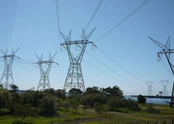 Perspectiva de racionamento de energia preocupa setor de pequenas e médias empresas