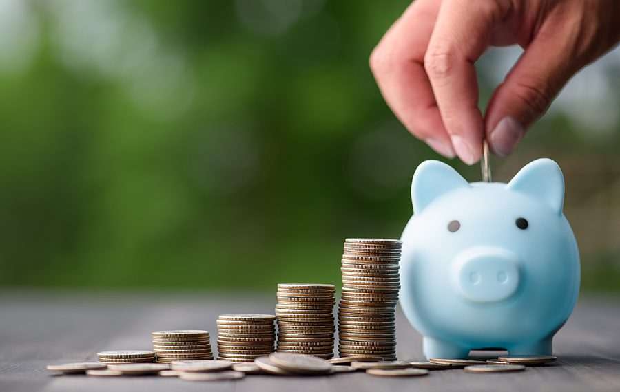 Retiradas da poupança superam aplicações em R$ 398 milhões, em agosto