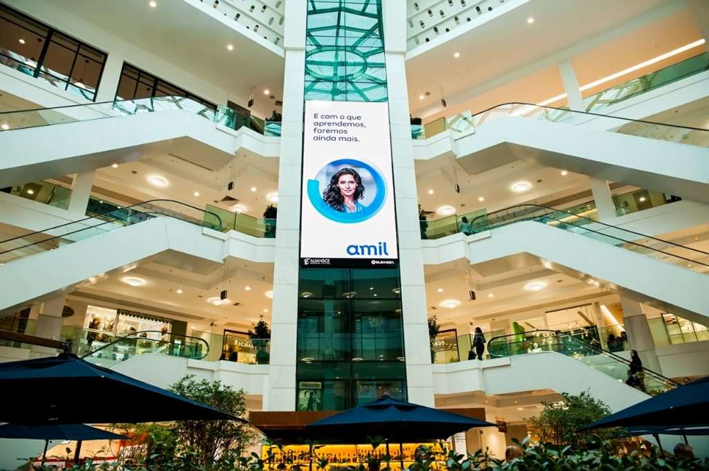 Shoppings apostam na venda de mídia para diversificar receitas