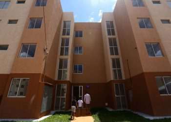 Com alta da inflação, crédito imobiliário ligado ao IPCA e poupança perdem fôlego