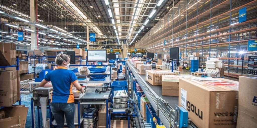 Magalu amplia área de distribuição e começa a operar maior CD da rede