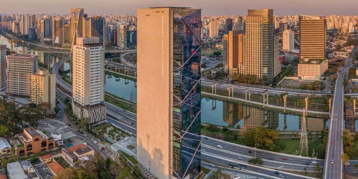 ANS autua Prevent Senior por "indícios de infração"; Anvisa pede informações sobre licença