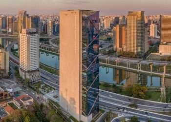 ANS autua Prevent Senior por "indícios de infração"; Anvisa pede informações sobre licença