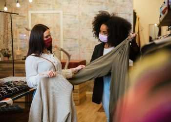 Varejo deve se reaproximar e ajudar consumidor a tomar decisões na retomada