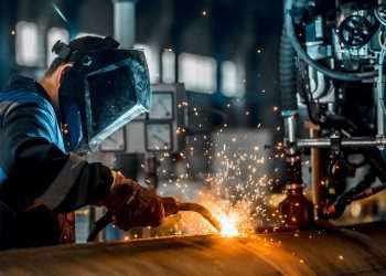 Preços de produtos sobem 2,16% na saída das fábricas em outubro