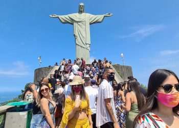 Máscara deve deixar de ser obrigatória no Rio de Janeiro na semana que vem
