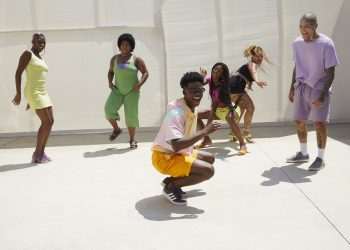 Magalu estreia no varejo de moda apostando na responsabilidade social e nas transformações do consumo