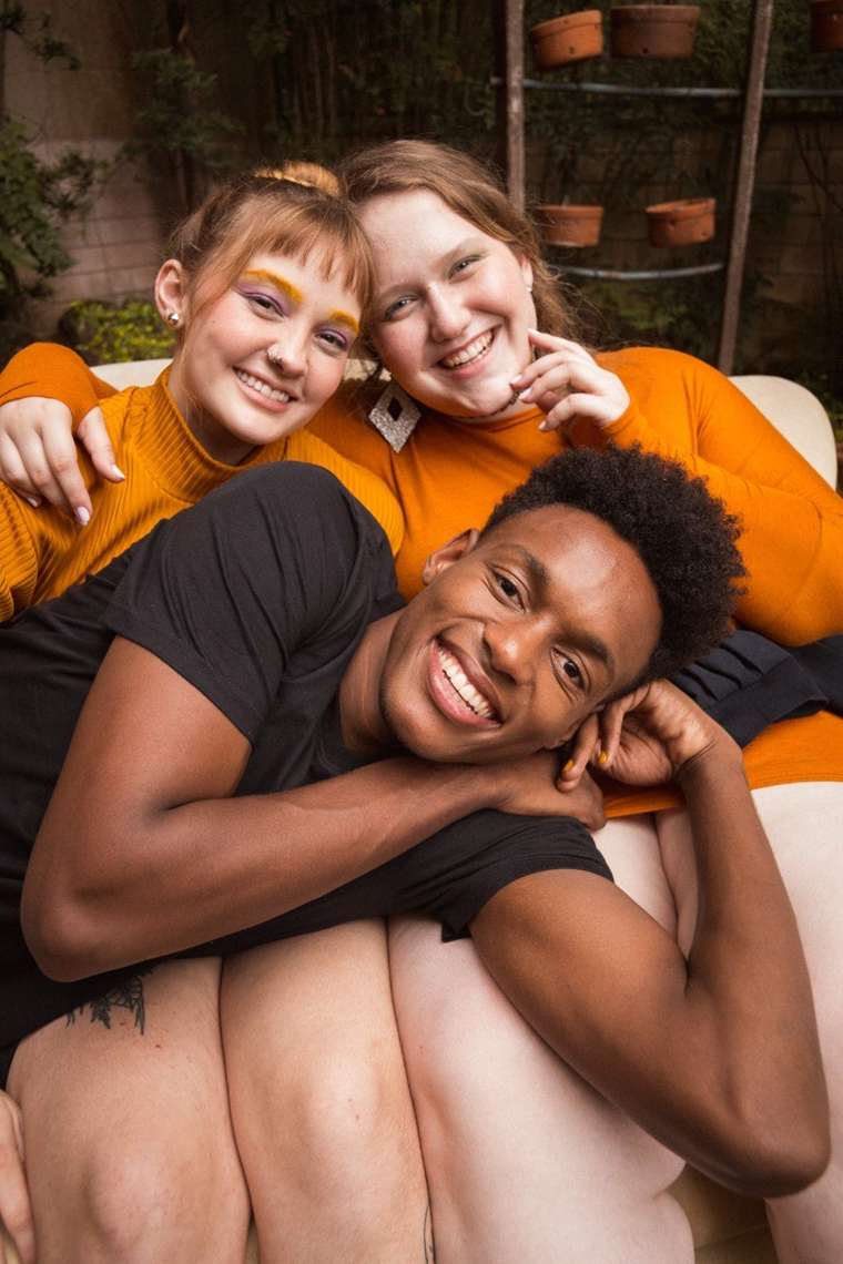 Passarela se reposiciona e passa a atuar como marketplace de moda