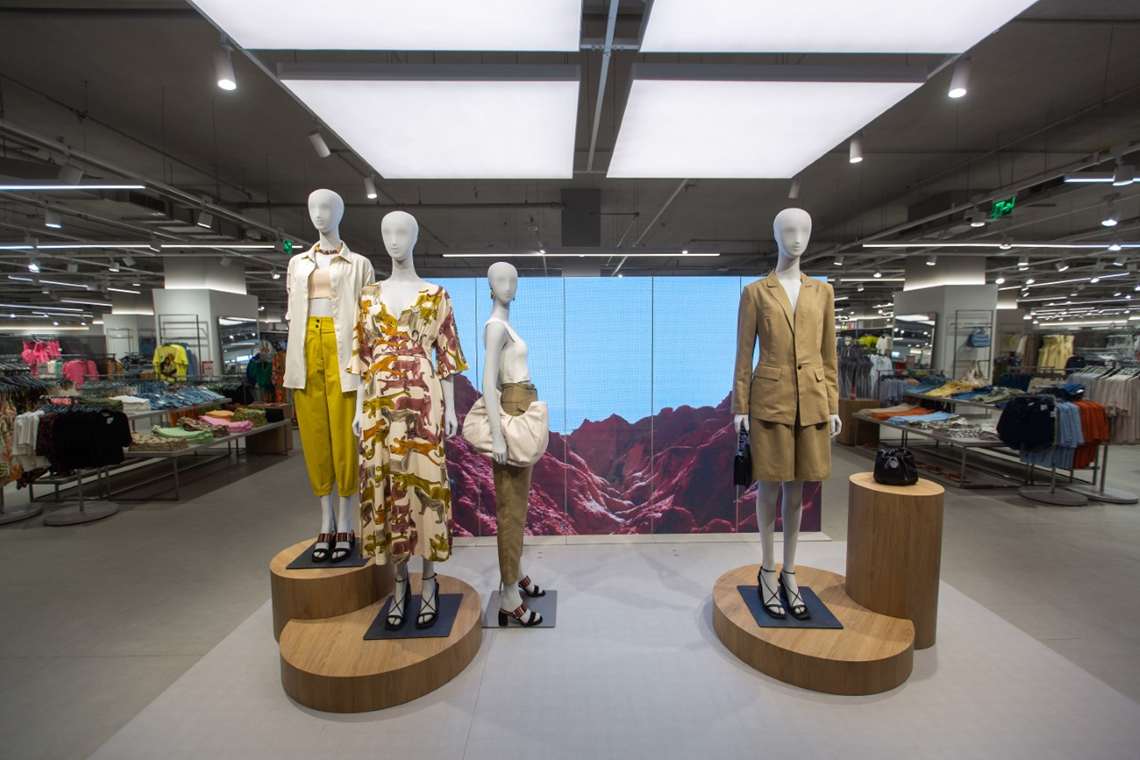 Renner abre, no Rio de Janeiro, primeira loja circular do varejo brasileiro