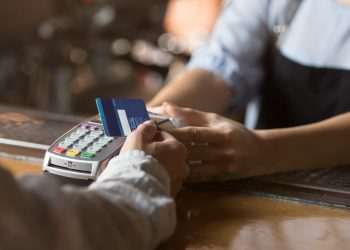 Grandes varejistas dos EUA fazem parceria com fintechs para financiar compras