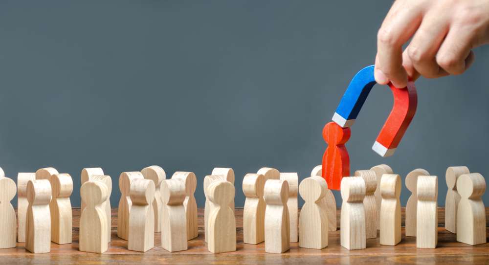 A transformação das empresas e o desafio da requalificação da mão de obra