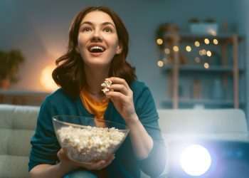 Americanas reúne influenciadores em live de ofertas no Singles' Day