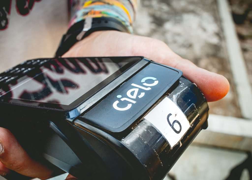 Cielo terá 3 mil maquininhas "inteligentes" no festival Lollapalooza Brasil