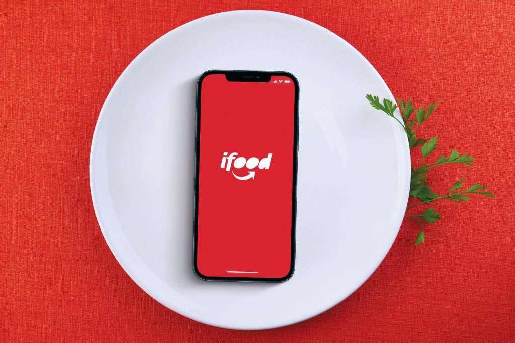 iFood investe em três startups com solução de gestão e ponto de venda