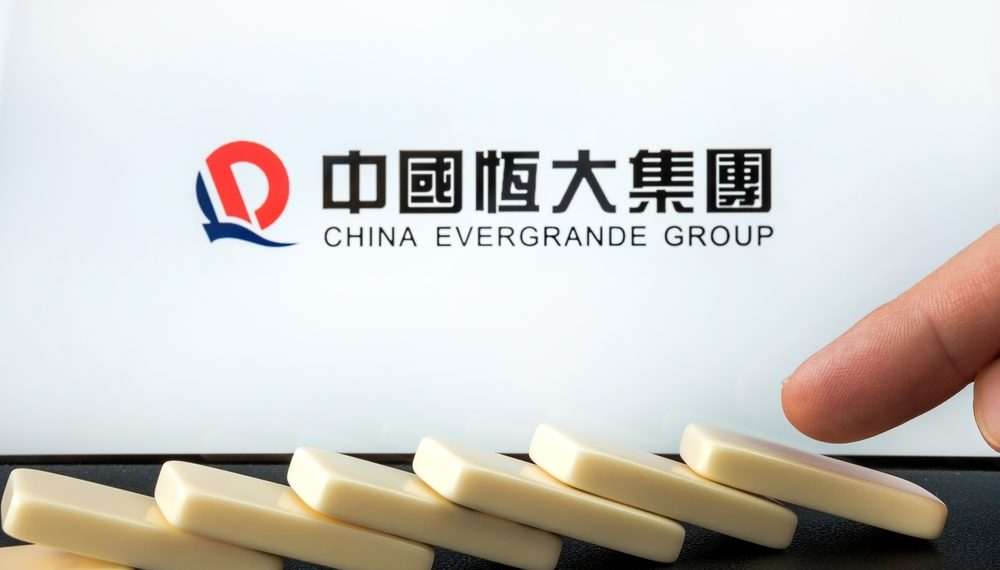Evergrande alerta para possível calote em meio a dificuldades para pagar dívida