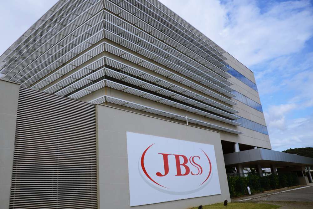 JBS anuncia R$ 43 milhões para rastreabilidade individual e apoio a programa com pequenos produtores no Pará