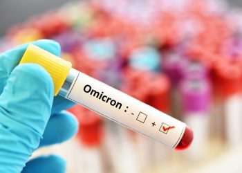 AstraZeneca diz que sua vacina para covid foi eficaz contra Ômicron após 3ª dose