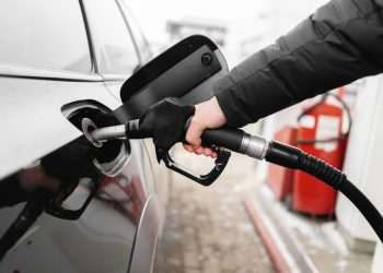 Nova política de combustível precisa ser aprovada em 2021, diz relator de projeto