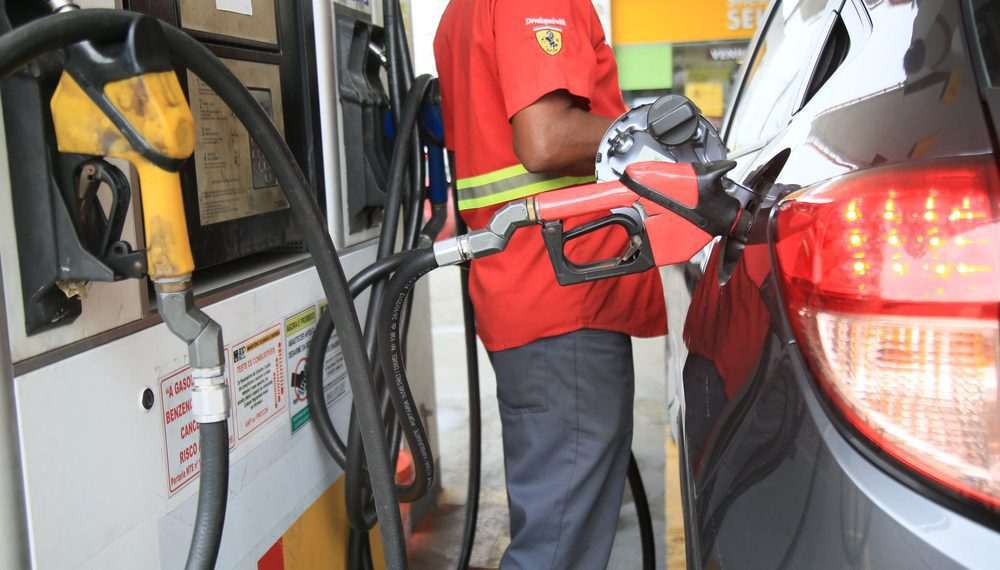 Petrobras anuncia aumentos de 4,8% para gasolina e de 8% para o diesel