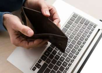 Inflação supera 47,7% dos acordos salariais e pode limitar o consumo