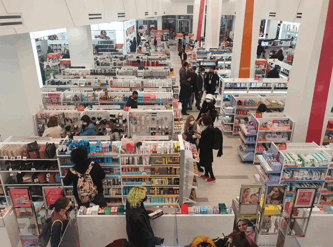 M&C Insights: conheça a megaloja da Ulta Beauty, exemplo de varejo de valor em beleza