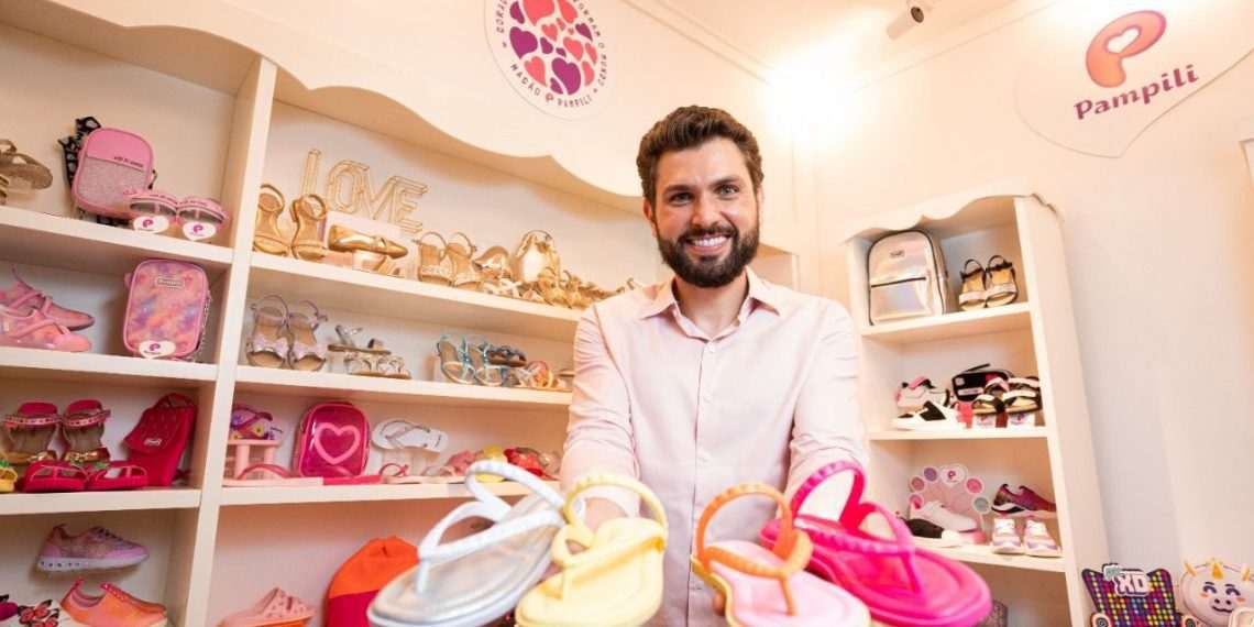Pampili, especializada em moda infantil feminina, começa a operar com franquias