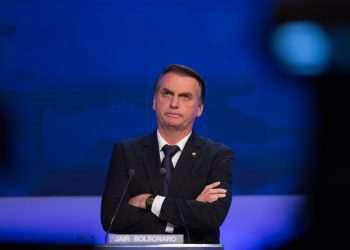 Bolsonaro diz que Petrobras 'com toda certeza' vai reduzir preço dos combustíveis