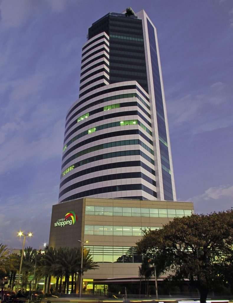 BR Malls vende 30% da participação no Center Shopping Uberlândia por R$ 307 mi