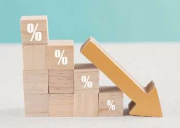 Panorama Mercado&Consumo: Endividamento deve frear consumo das famílias
