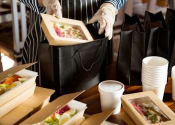 Entrega abaixo de 25 minutos aumenta a frequência no foodservice