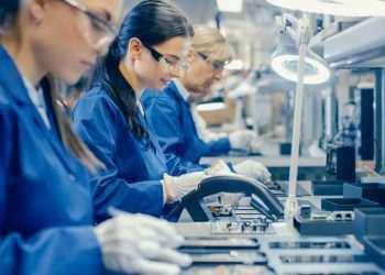 abinee-industria-de-eletroeletronicos-abriu-13-mil-empregos-formais-em-fevereiro