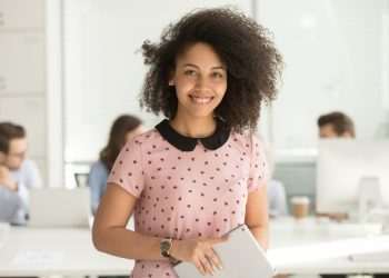 Visa anuncia programa de estágio exclusivo para estudantes de graduação negros