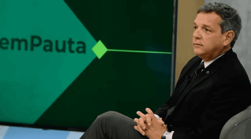 Bolsonaro demite o 3º presidente da Petrobras com pouco mais de 40 dias no cargo