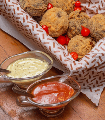 Hikari e Pink lançam produtos com o selo Comida di Buteco