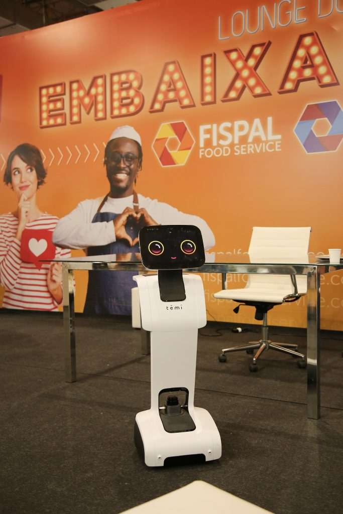 Produtos veganos e robôs-garçons se destacam na Fispal 2022