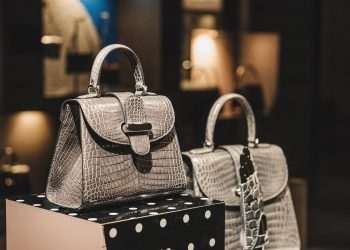 Brechó online Troc lança braço de luxo com time de especialistas e concierge