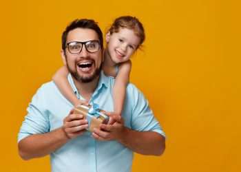 Dia dos Pais: Calçados são os presentes mais procurados para a data