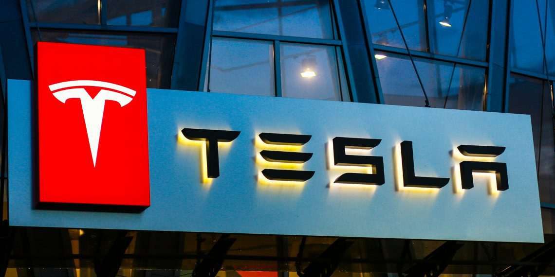 Vendas da Tesla na China seguem em queda em abril, pressionadas por rivais locais