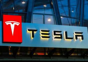 Vendas da Tesla na China seguem em queda em abril, pressionadas por rivais locais
