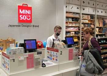 Varejista chinês Miniso por se promover como uma marca de estilo japonês