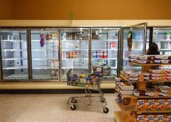 Falta de leite longa vida nos supermercados chega a 22,7% e bate recorde em julho