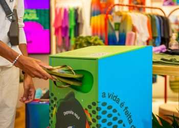 Havaianas amplia seu programa de logística reversa e chega a 13 estados