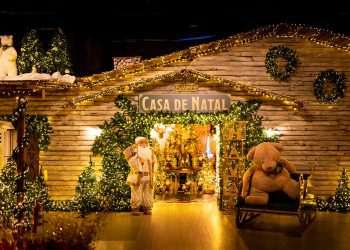 Havan inaugura Casa de Natal na loja matriz com espaços instagramaveis