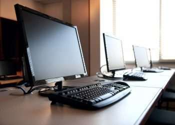 Pesquisa Gartner indica que remessas mundiais de PCs caíram 19,5% no terceiro trimestre de 2022