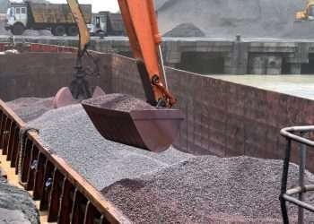 Mineradora Rio Tinto alerta para riscos macroeconômicos à demanda global por commodities