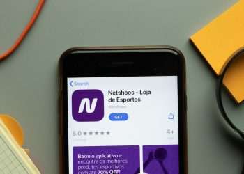 Netshoes é a loja esportiva com melhor avaliação nas redes sociais; Centauro é a mais comentada