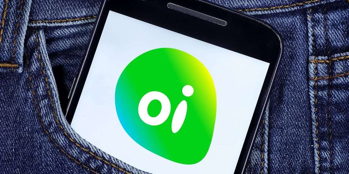 Oi deve R$ 35 bi e corre risco de sofrer intervenção direta da Anatel