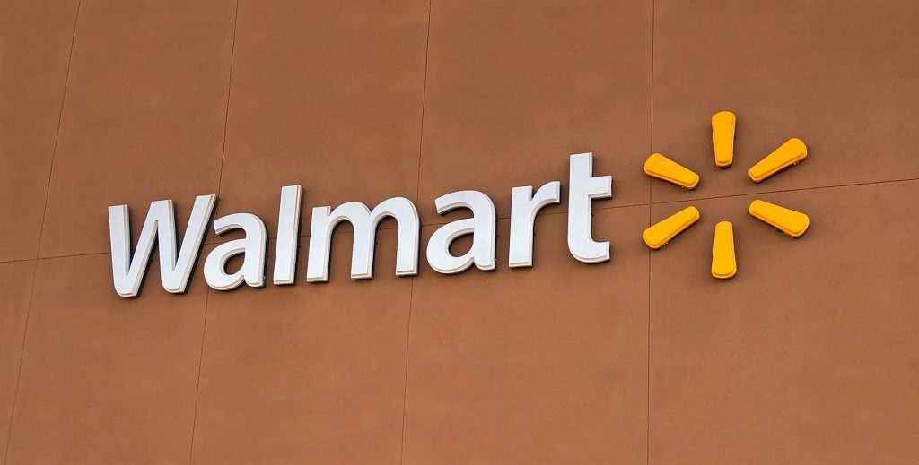 Walmart tem receita melhor que o esperado no 3º tri e melhora previsões para 2023
