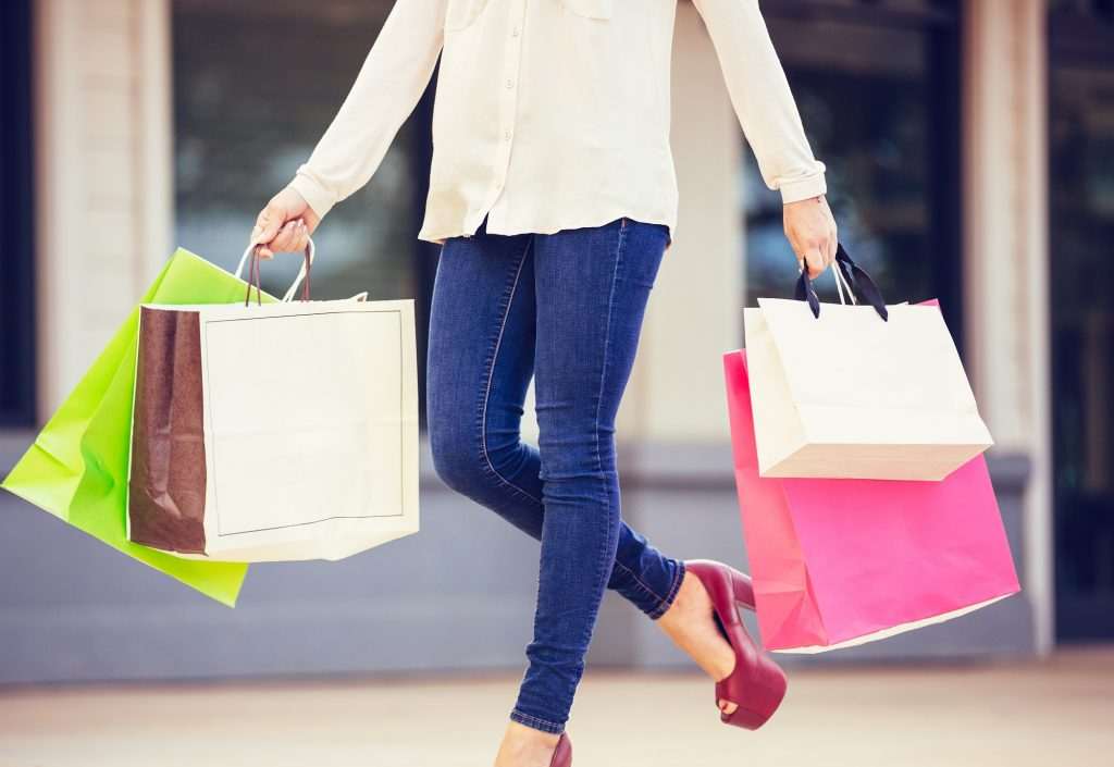 Fluxo em lojas aumenta 16% em novembro ante mesmo mês de 2021, capta IPV