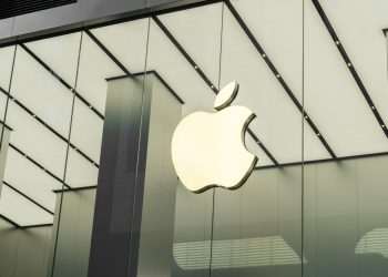 Fornecedora da Apple, Foxconn relata progresso em fábrica de iPhones na China